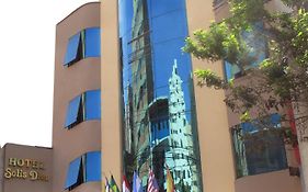 Solis Dies Hotel